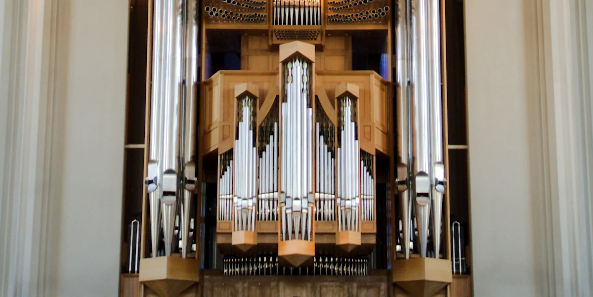 Wielkie Organy w Hallgrímskirkja – 5275 piszczałek w liczbach